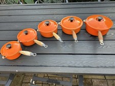 LE CREUSET SAUCEPAN SET WITH LIDS - ORANGE - FREE P&P 