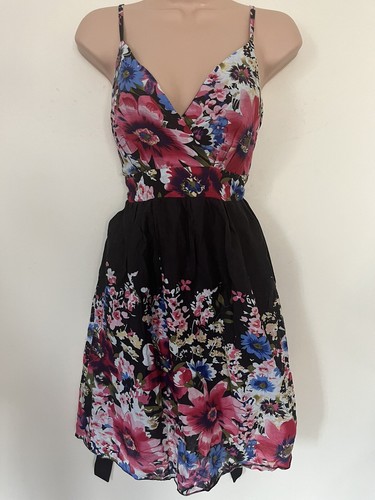 Bnwt pussycat london size - bnwt,