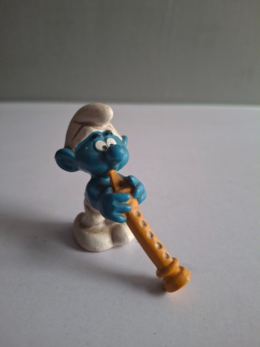 Smurfs 20095 oboist smurf oboe - smurfs,
