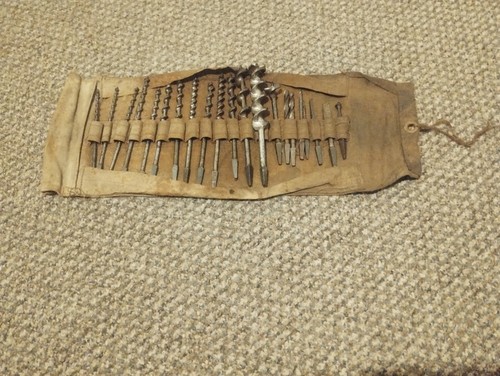 Auger drill bit with - 21,