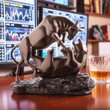 FIGURE Market Fight bronze