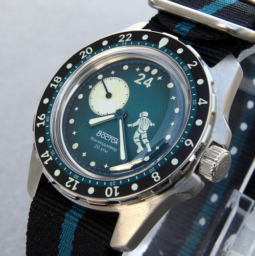 Vostok amphibia 24 - amphibia, hour