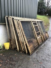 Pheasant pens - pens,