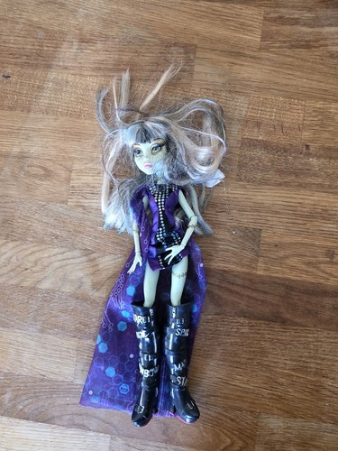 Monster high first - high,