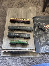 5 X Oo Gauge Coaches Spares Or