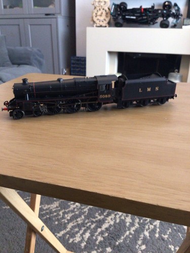 Hornby class locomotive - class, 5
