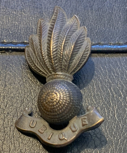 Royal artillery collar badge - artillery,