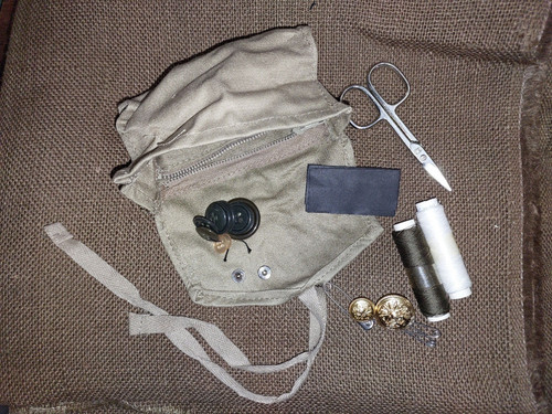 Italian army sewing kit - army,