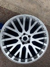KAHN alloy wheels 22 “ R/XS