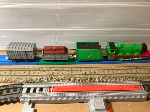 Henry trucks cargo - &, cargo:tomy