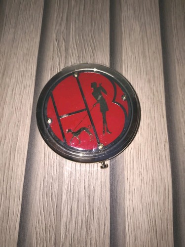 Rare henri bendel fifth - rare,