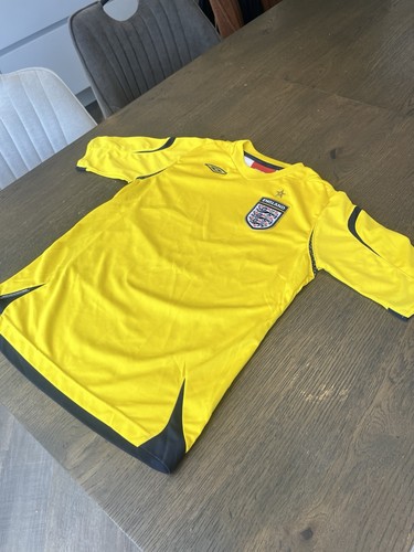 England goalkeeper shirt youth - england,