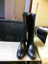 Aigle size 35  2 1/2 horse