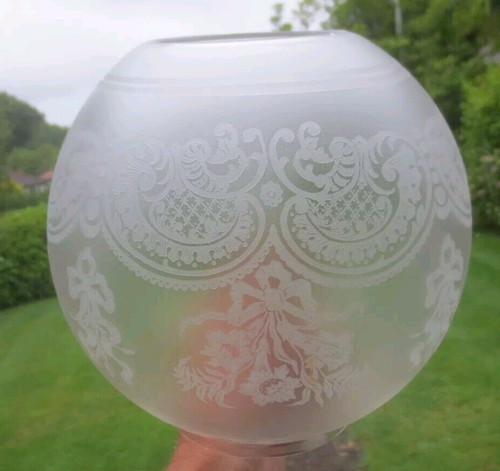 Superb antique crystal etched - superb,