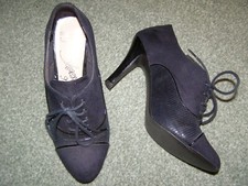 M&S Woman Navy blue lace up