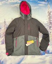 O'NEILL Girls Perform Ski