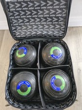 Taylor Rolph Retro Concorde Lawn Bowls (4) – Size 6 - With Bag