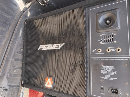 Peavey eurosys 12pm powered - -,