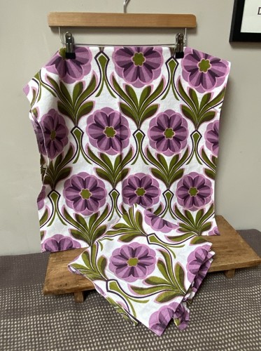 Vintage 1970s floral - vintage,