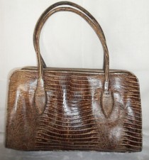 ?Vintage authentic EDINA RONAY Leather Handbag with Pink Lining?