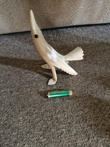 Vintage carved horn faintail - vintage,