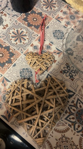Rattan heart wall window - wall,