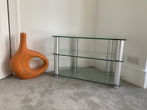 Krista and stone glass corner - ,