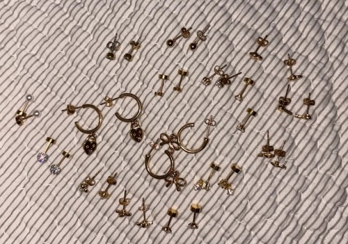 Earrings bundle pairs of - earrings,