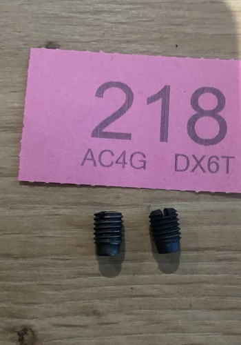 Vintage singer grub screws - grub,
