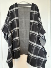 Primark Black Grey Check Cape
