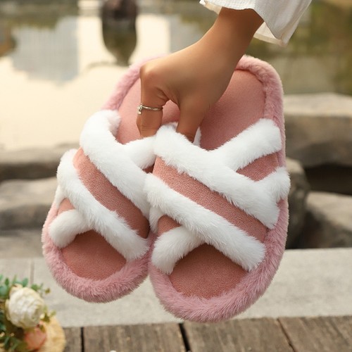 Cross warm fluffy - cross, furry