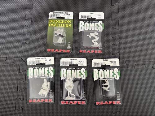 Reaper bones miniatures bundle - miniatures,