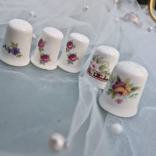 Fine bone china thimbles 5 - china, x