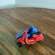 Guilgal Lambretta and Sidecar Vintage Motorcycle 1.64 Scale Model