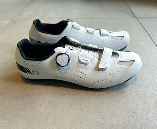 Sundried white road cycling - sundried,