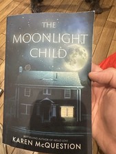 Karen McQuestion The Moonlight Child (Paperback)