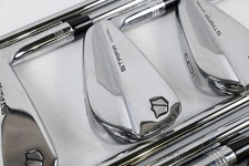 Wilson Staff Model Blade 2024