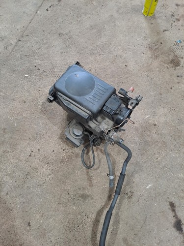 Toyota corolla tsport airbox - corolla,