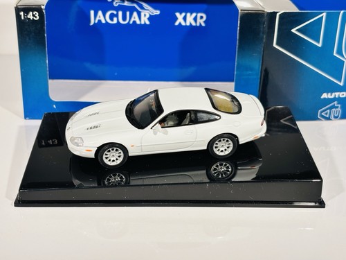 Auto art scale - art,