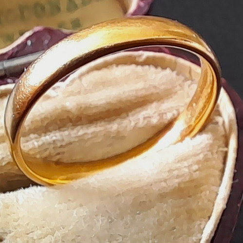 22ct yellow gold plain - 22ct,
