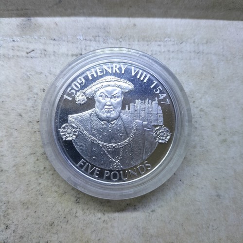 2009 proof coin king - £5,