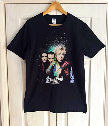 Busted pigs can - fly, tour