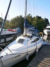 23ft bilge keel yacht 1990