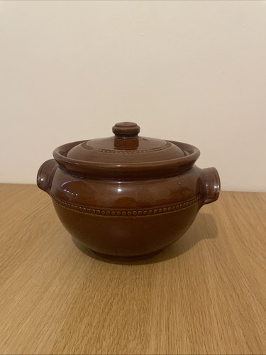 Pearsons chesterfield crock - chesterfield,