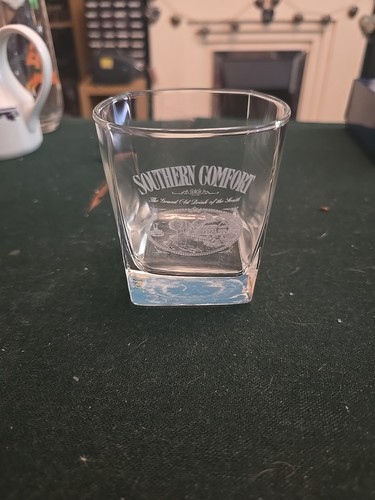 Southern comfort glass - southern,