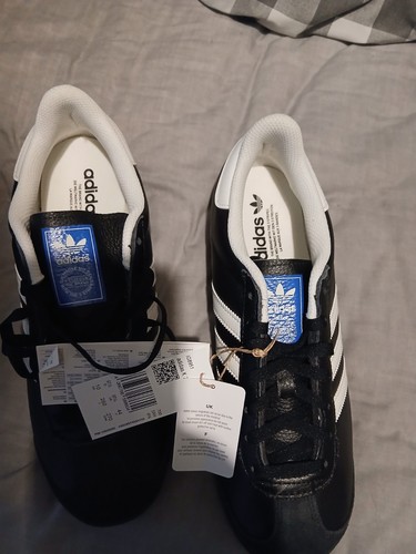 Adidas kick trainers - ,