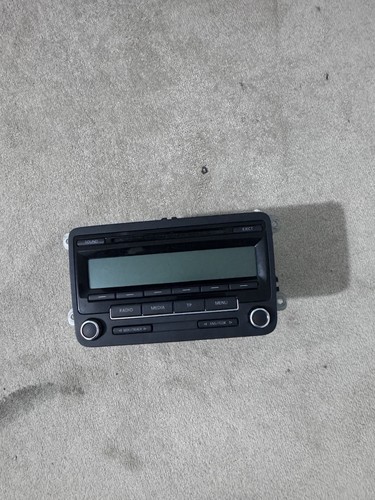 Radio 5m0035186aa player - vw,