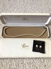 Lotus Simulated Pearl Necklace