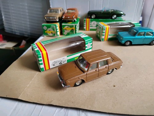 Boxed model vintage joal - boxed,