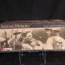 CORGI VIETNAM SERIES.US 50403. " HUEY " UH-1E IROQUOIS HELICOPTER GUNSHIP-USMC.